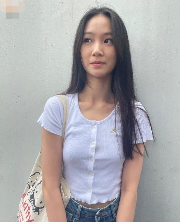 2023年港姐第一轮面试:内地选手云集,中戏美女撞脸香港顶流