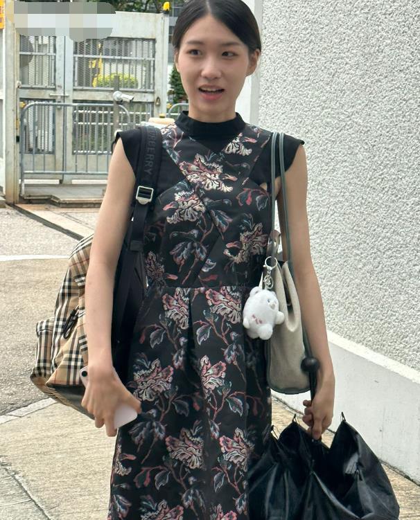 2023年港姐第一轮面试:内地选手云集,中戏美女撞脸香港顶流