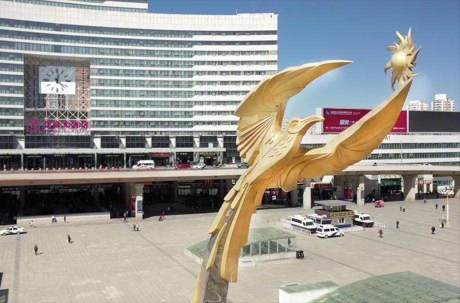 G985出发!网友:下一站是哪所大学?