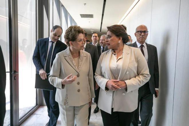 洪都拉斯驻华大使馆开馆，美国该醒醒了