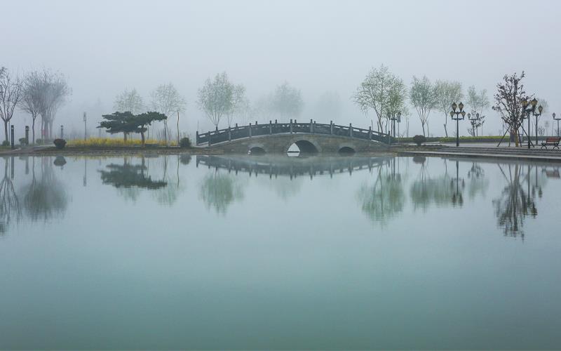 拱桥远景
