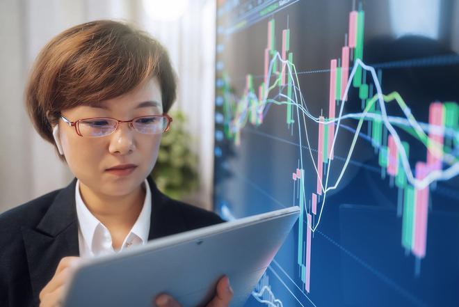 成功拿回项目提成83万!月薪近20万老总还要138万年终奖,券商怒了:实属荒唐!法院判了