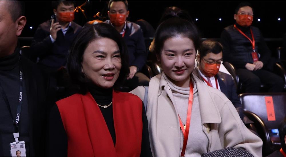 名校毕业不如打螺丝，有部门离职率35％，格力难留年轻人