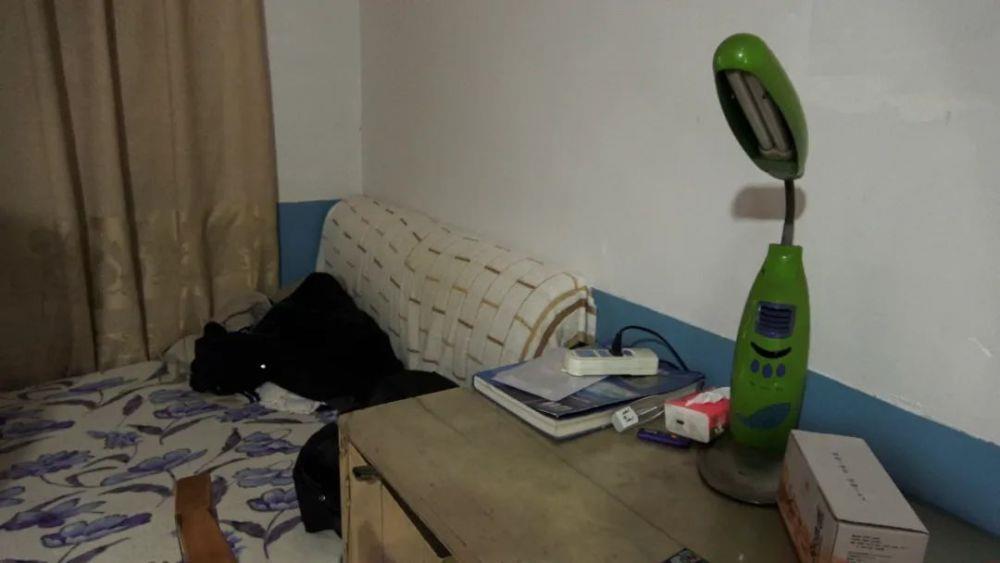 章莹颖父亲的心碎直播