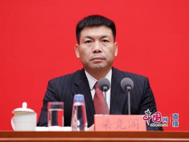 退役军人事务部原厅官落马，他是第一个！上周受处理的三只“老虎”都很特殊