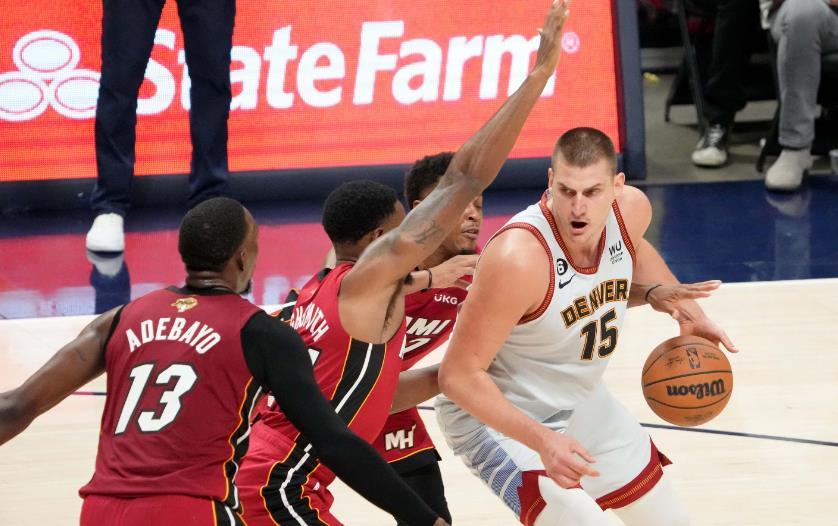 总决赛G5裁判报告出炉!最后两分钟4次错漏判:无碍掘金夺队史首冠