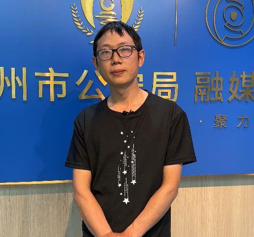 十余米高桥跳下救人小哥:当时真的有点怂