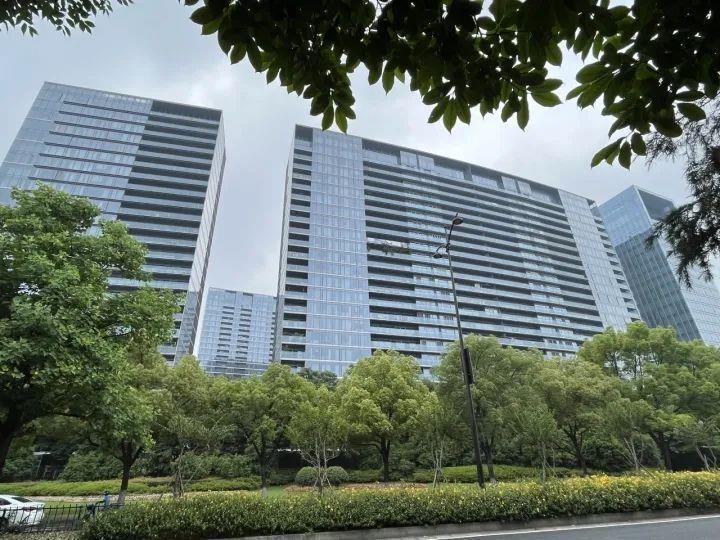 杭州保姆纵火案房源疑似网签：成交价2360万元，比原价还低