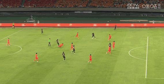 10分钟连丢3球，国足U24亚运队1-3主场不敌韩国