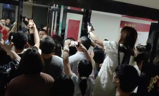 倒下的永雄之外：那些被“团灭”的催收公司们