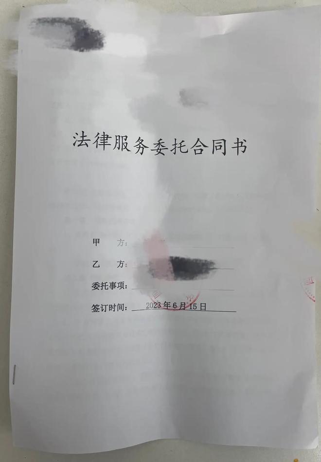 成都地铁回应“被冤枉偷拍男子决定起诉维权”：每节车厢都有监控，遇类似事情建议报警