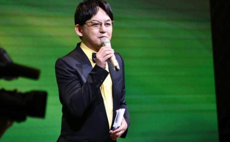 阿雅同大小S一起被黄子佼曝吸毒后,本人发声:从未使用违禁药物