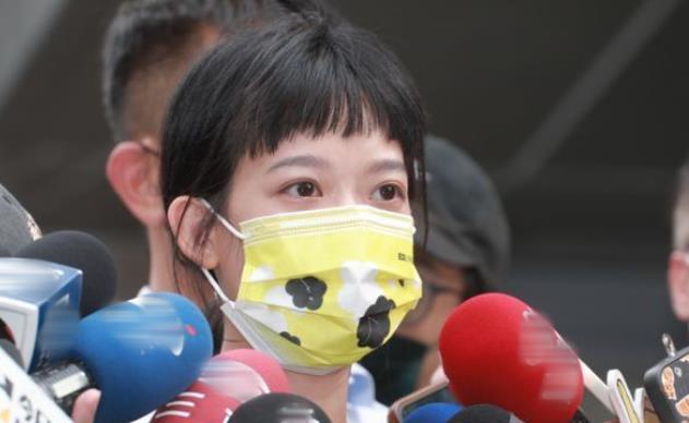 阿雅同大小S一起被黄子佼曝吸毒后,本人发声:从未使用违禁药物