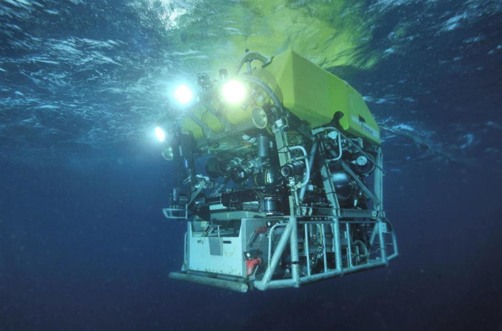 《泰坦尼克号》导演卡梅隆谈美国潜艇事故:警告都被置若罔闻,111年后悲剧重演令人震惊