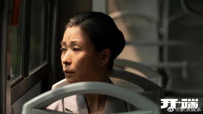 《人世间》《县委大院》成白玉兰奖“双黄蛋”，《狂飙》颗粒无收