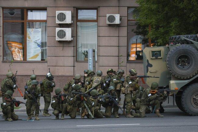 普京瓦格纳交锋,泽连斯基:混乱无法掩盖,俄在乌越久越痛苦