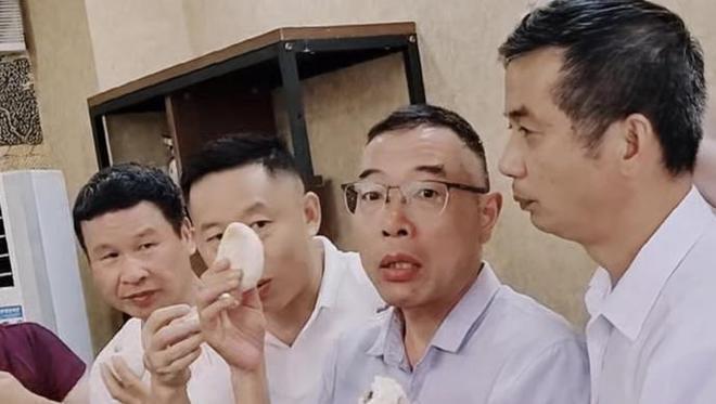 寻子22年父亲“雷公”DNA核验成功：一年内曾多次与亲生儿子“错过”