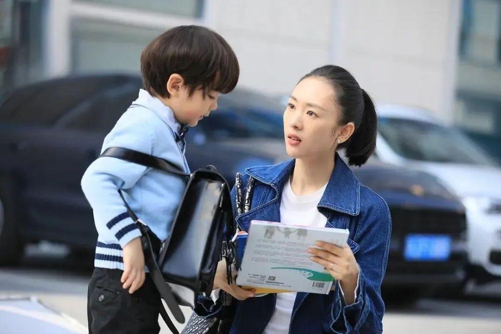 今年夏天，幼儿园抢不着娃了