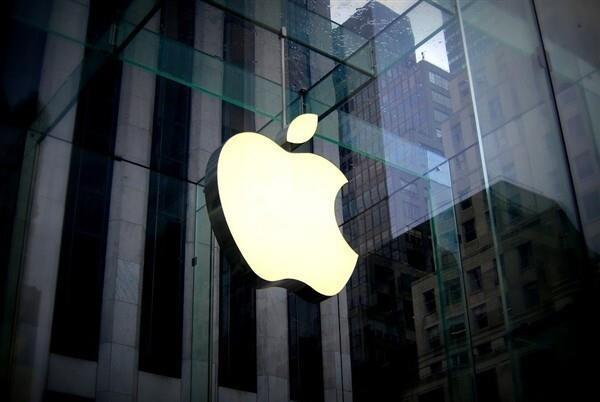 iPhone充电被电截肢 苹果回应：非原装，不会负责和赔偿