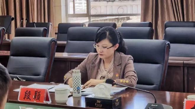 南京一高校领导被举报与他人保持不正当男女关系 学校回应：正调查