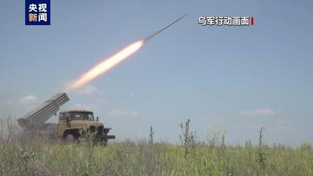 俄罗斯国防部长绍伊古现身前线,视察西部军区一前沿指挥所