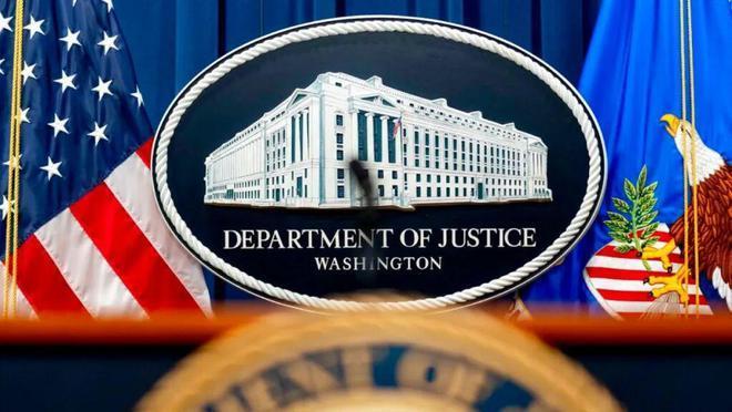 华春莹连发推,点破了布林肯与美国司法部的“双簧”