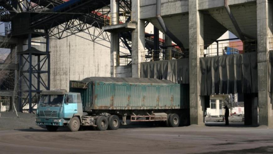 价格跌至近五年新低 旺季不旺水泥行业普遍错峰停产