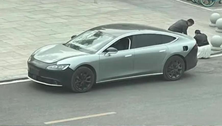 著名媒体人胡锡进：已开一个股票账户 正式进入中国股市