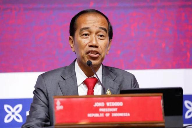 李尚福会见俄罗斯海军总司令