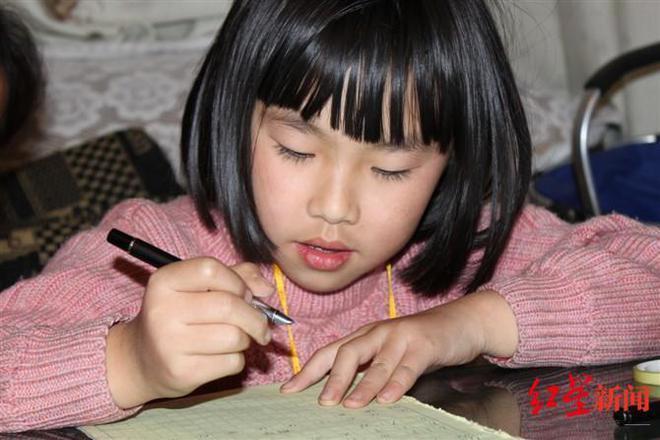 对话“分享励志求学”走红的凉山女孩：考上浙大保研清华，本科4年存下16万元