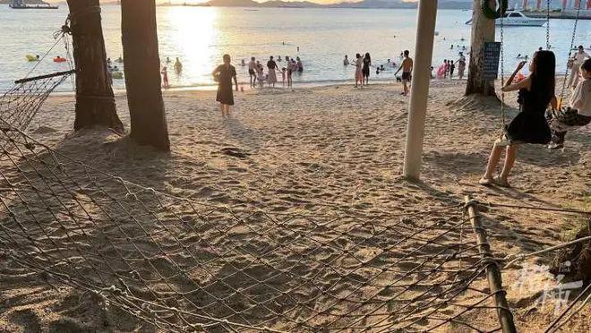 消失的他们？广东一教练带四名游客潜水，失联12小时后获救，被发现时在海上漂着……