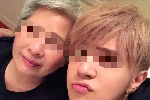 “张艺兴你乖，别成为下一个吴亦凡”