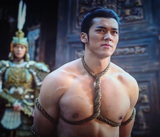 《封神》三大槽点惹争议，袁泉李雪健全中招