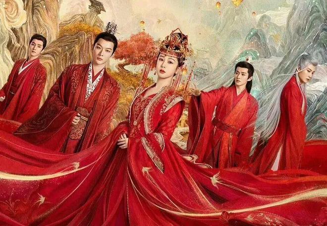 男主男配为出圈手段百出，杨紫稳占C位