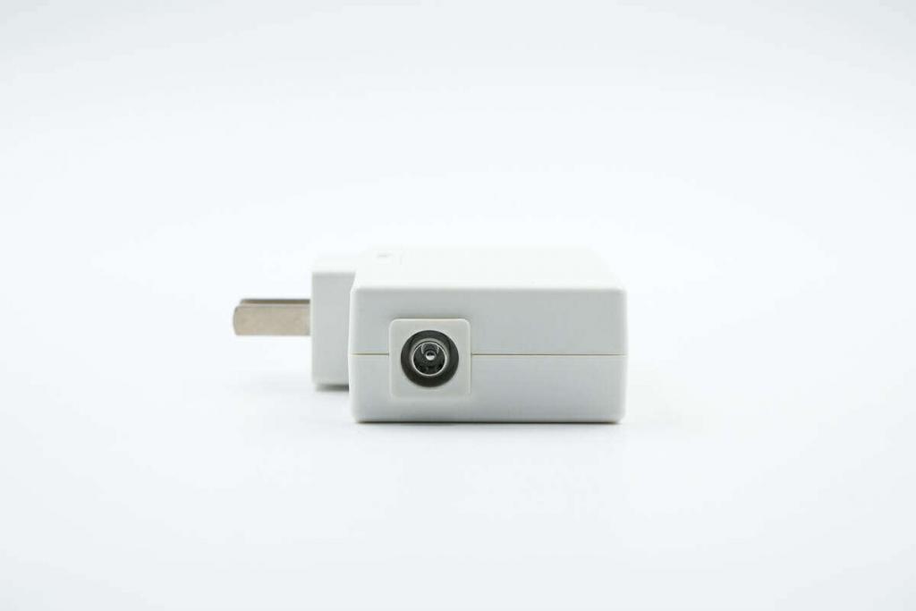 床头夜灯，无线充电更可行，宜家照明无线充电座体验