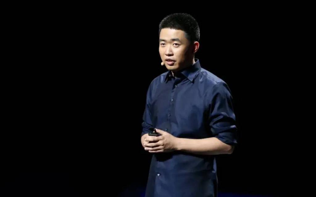 国产新势力，扯下了传统合资 MPV 最后的遮羞布