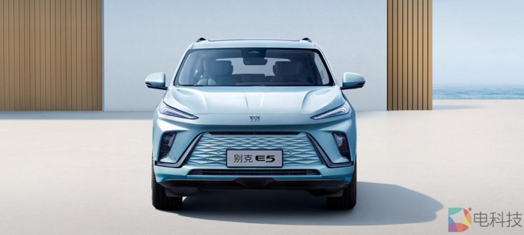 26 万元爆款纯电 SUV 对比：小鹏G6/Model Y/别克E5 该买谁？