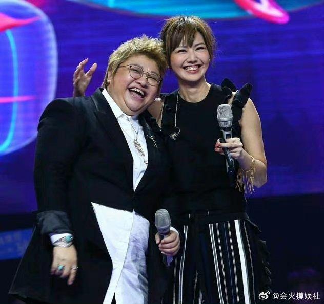 韩红发文为孙燕姿庆生 俏皮喊话“悄悄进北京看秀也不说”