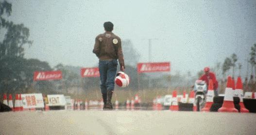 完了，周润发也扑街了……