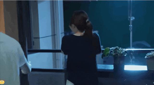 就算是新晋顶流魏大勋，和秦岚在一起也属于高攀