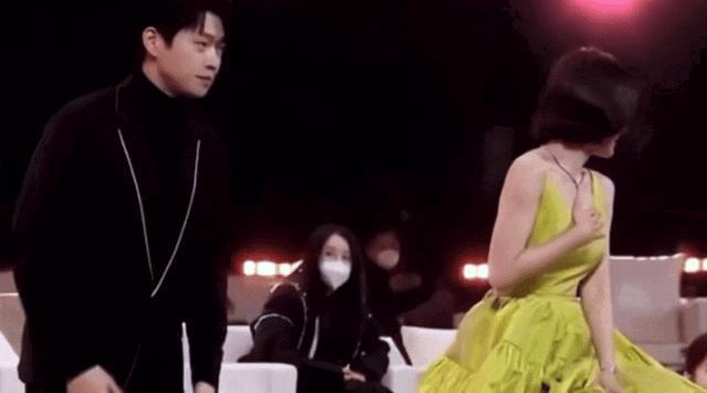 就算是新晋顶流魏大勋，和秦岚在一起也属于高攀