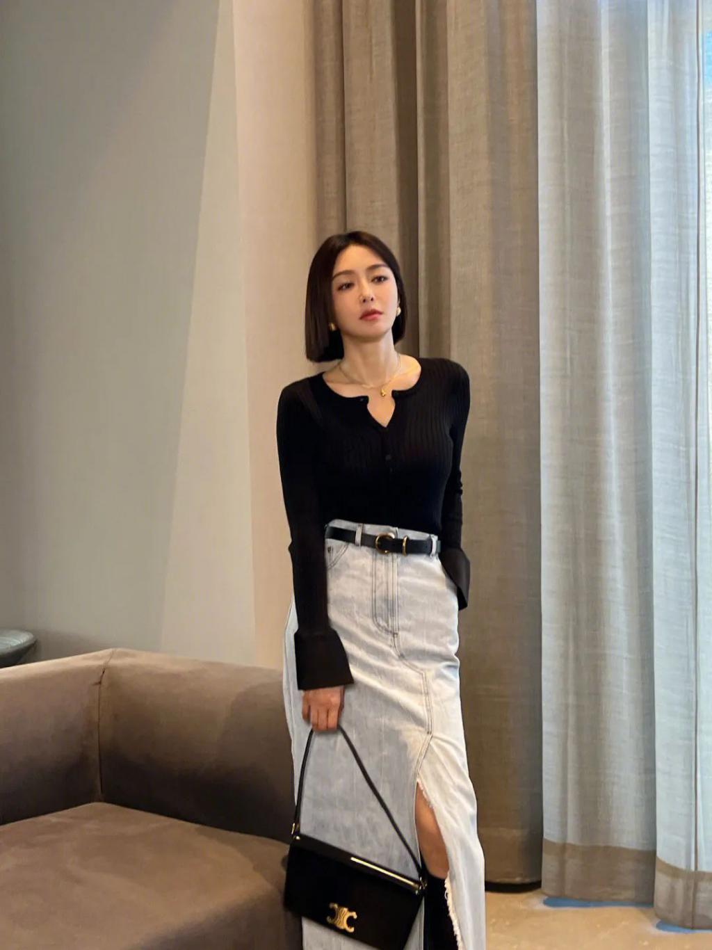 就算是新晋顶流魏大勋，和秦岚在一起也属于高攀