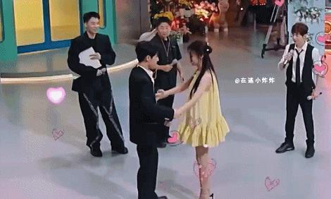 杨洋王楚然综艺首秀，王楚然表情被骂惨，魏大勋全程被忽略