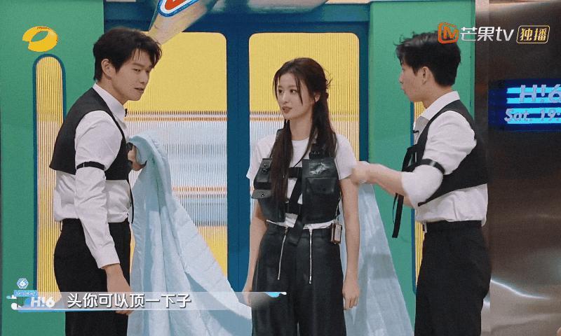 杨洋王楚然综艺首秀，王楚然表情被骂惨，魏大勋全程被忽略