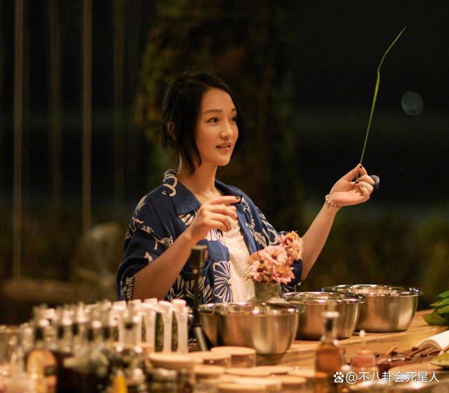 48岁的周迅，45岁的刘涛，同是一线为何口碑天差地别