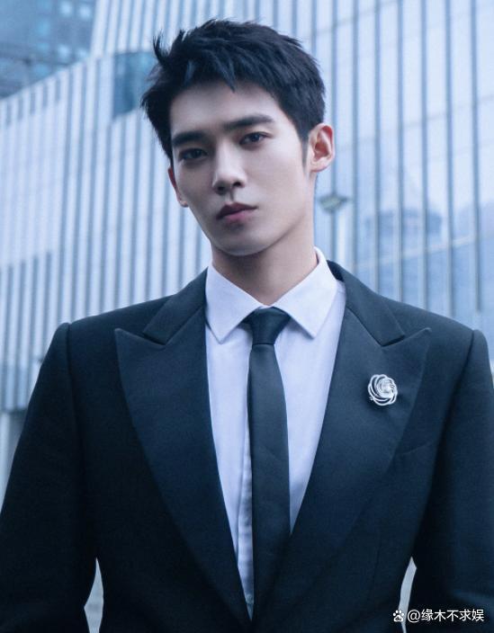 《封神》“姬发”被扒：和女粉撩骚，和85花秘恋