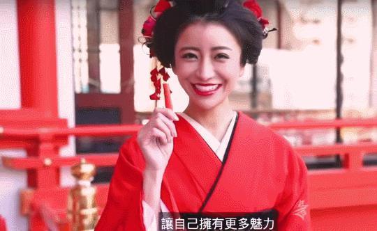 全球“第一陪酒女”：年薪2亿，却滴酒不沾！
