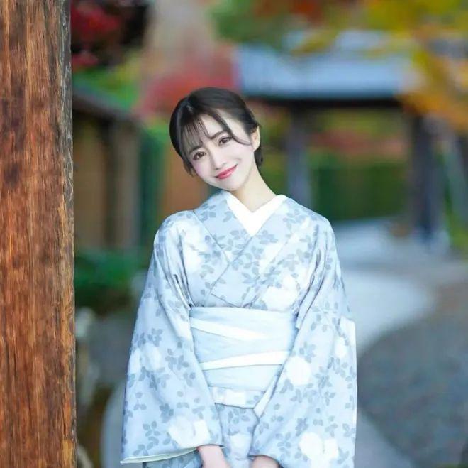 全球“第一陪酒女”：年薪2亿，却滴酒不沾！