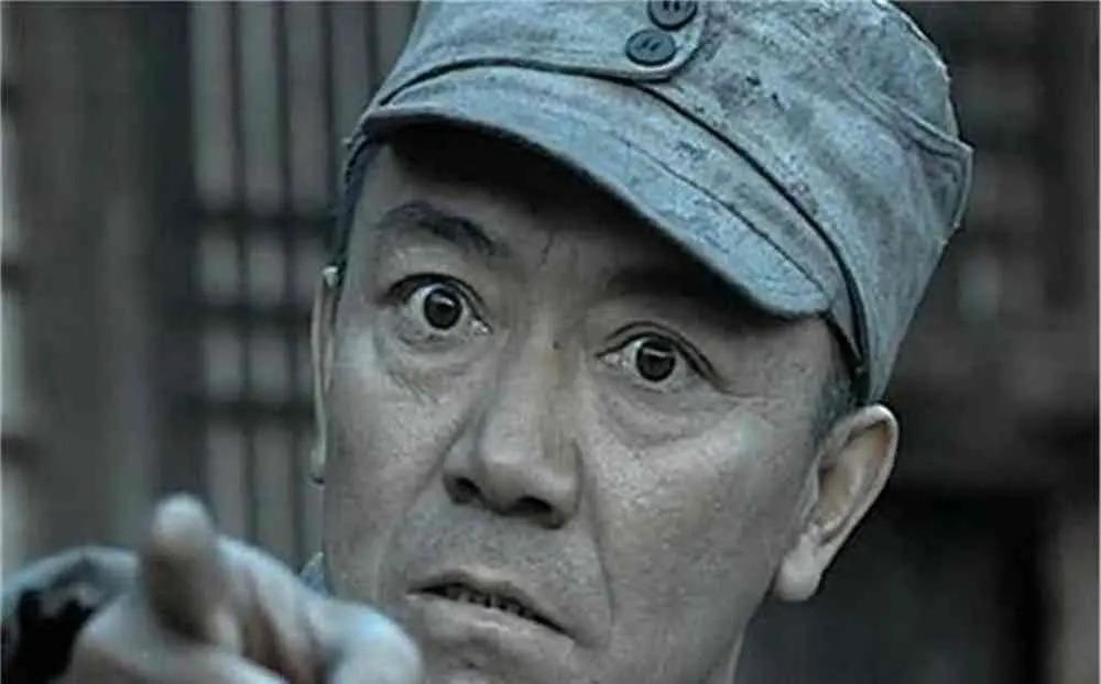 娱乐圈的4对“冷门夫妻”：看似八竿子打不着，太让人意外