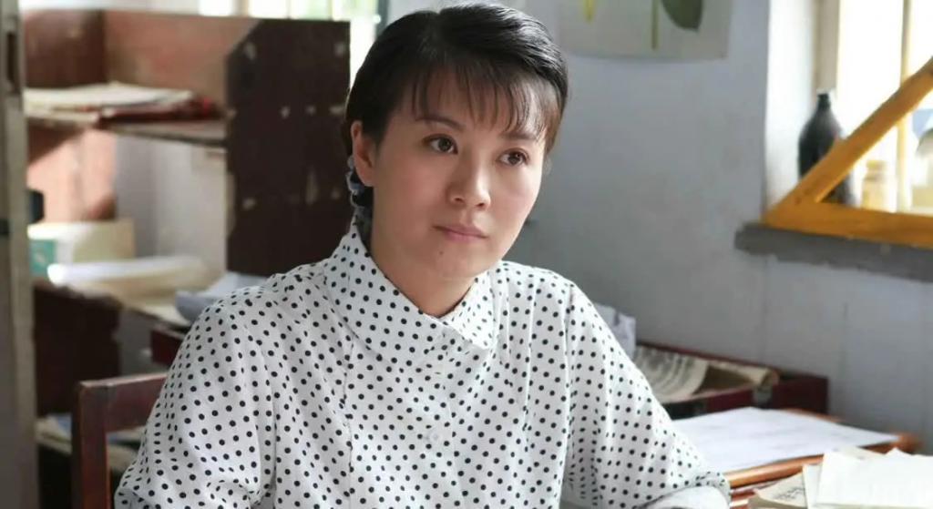 娱乐圈的4对“冷门夫妻”：看似八竿子打不着，太让人意外